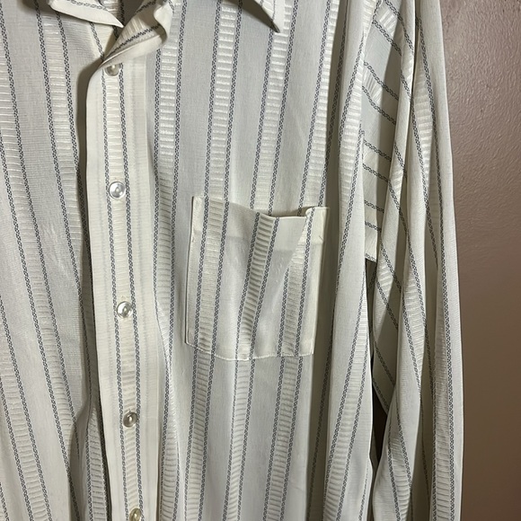 Vintage disco dress shirt. L4 - Picture 2 of 5